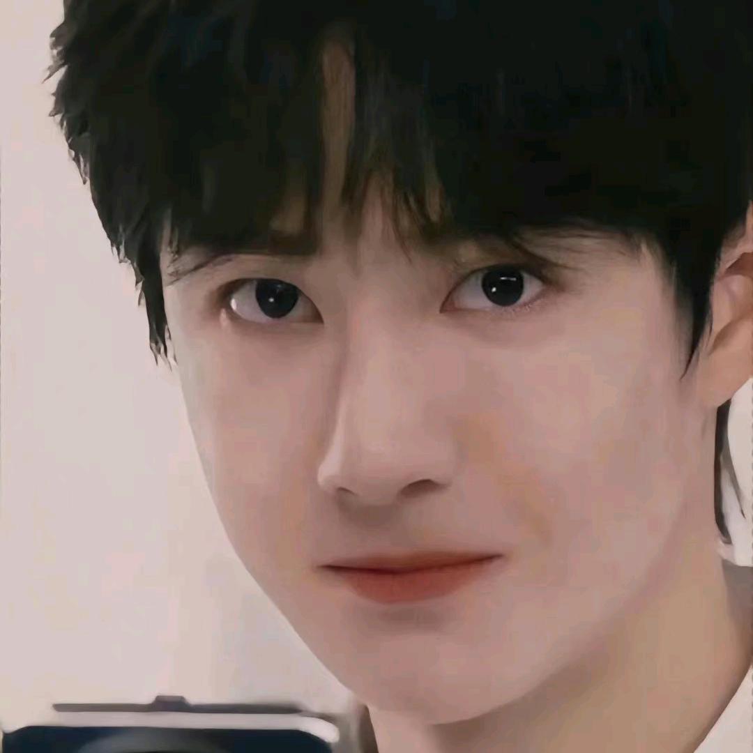 *R.任