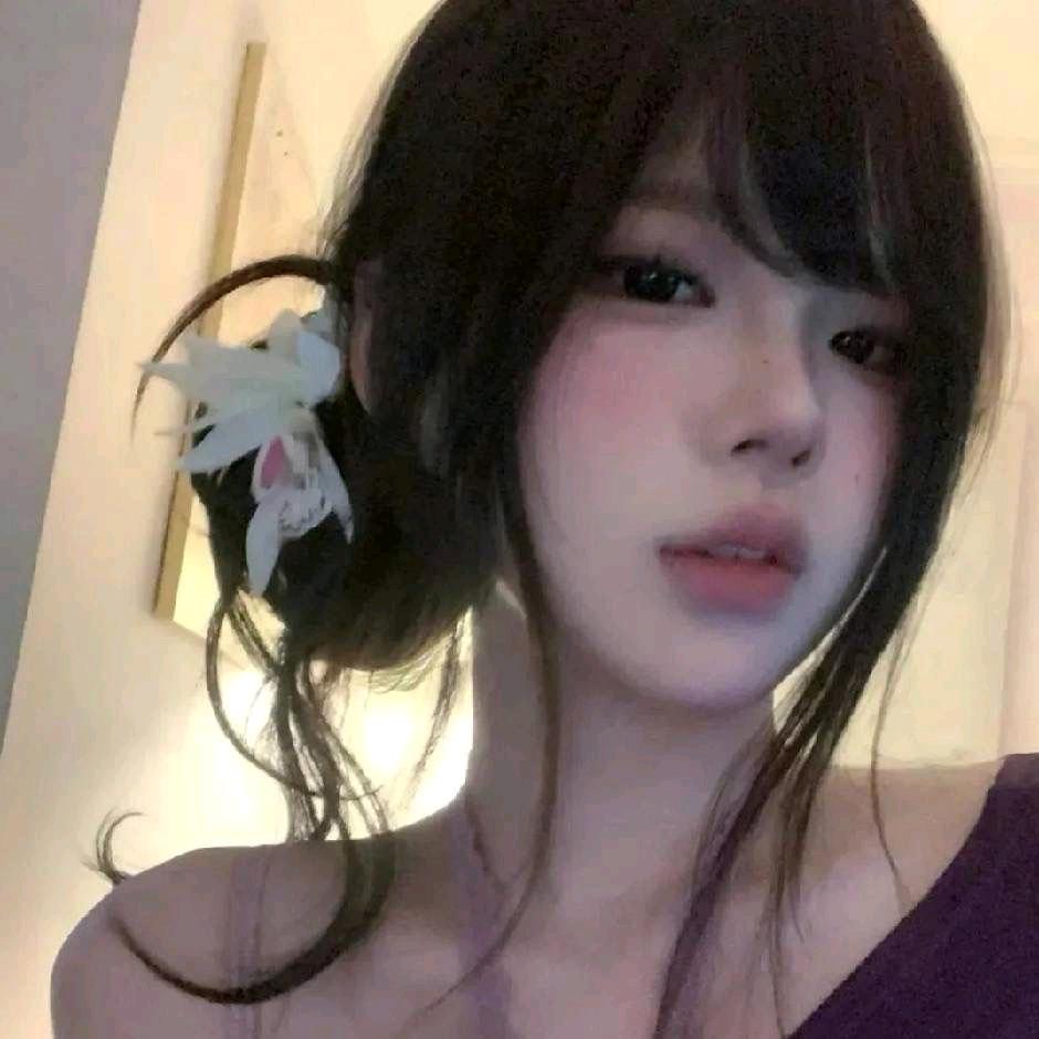 琬琬爱吃糖🍬