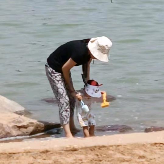 开心有你🌸🌙☀️