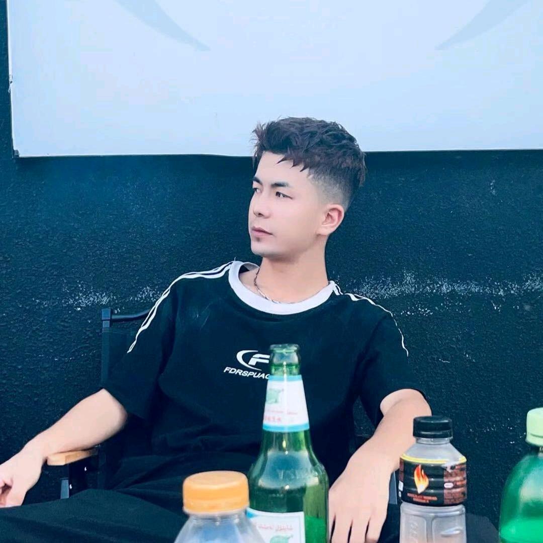 阿克苏烫染发型-艾尼💈