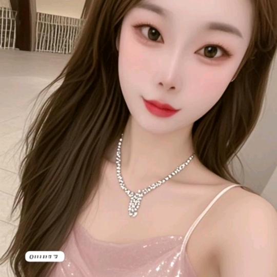 青青(◍•ᴗ•◍)❤是个粘人的小妖精