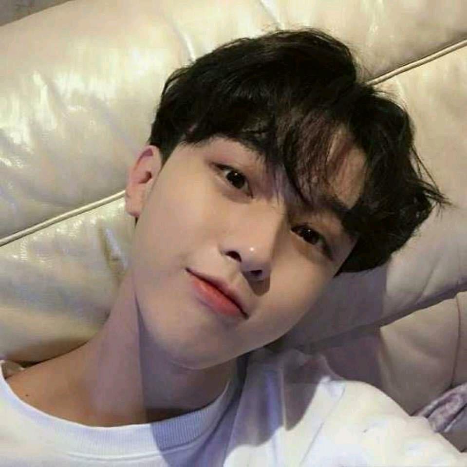 Zhou