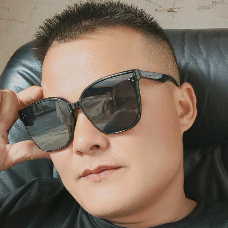 马帮主专业爬山虎无人机上下山工程材搬运