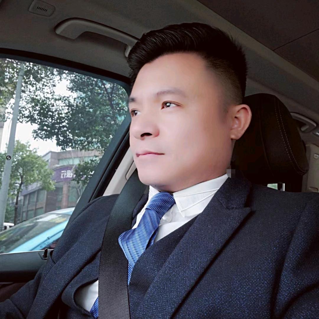 龙凸哥