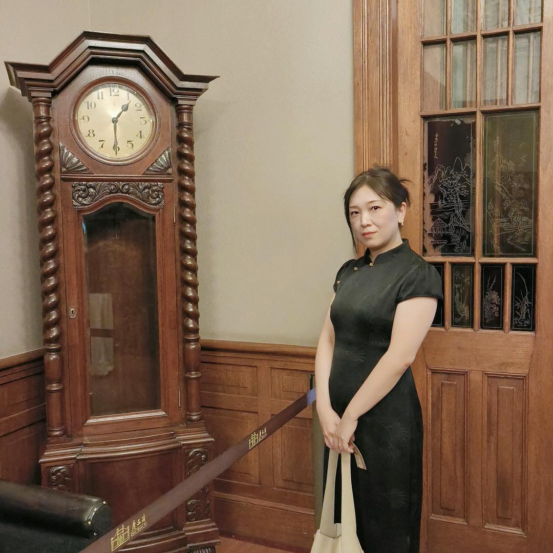 新百汇两只鞋——卓尔潮品