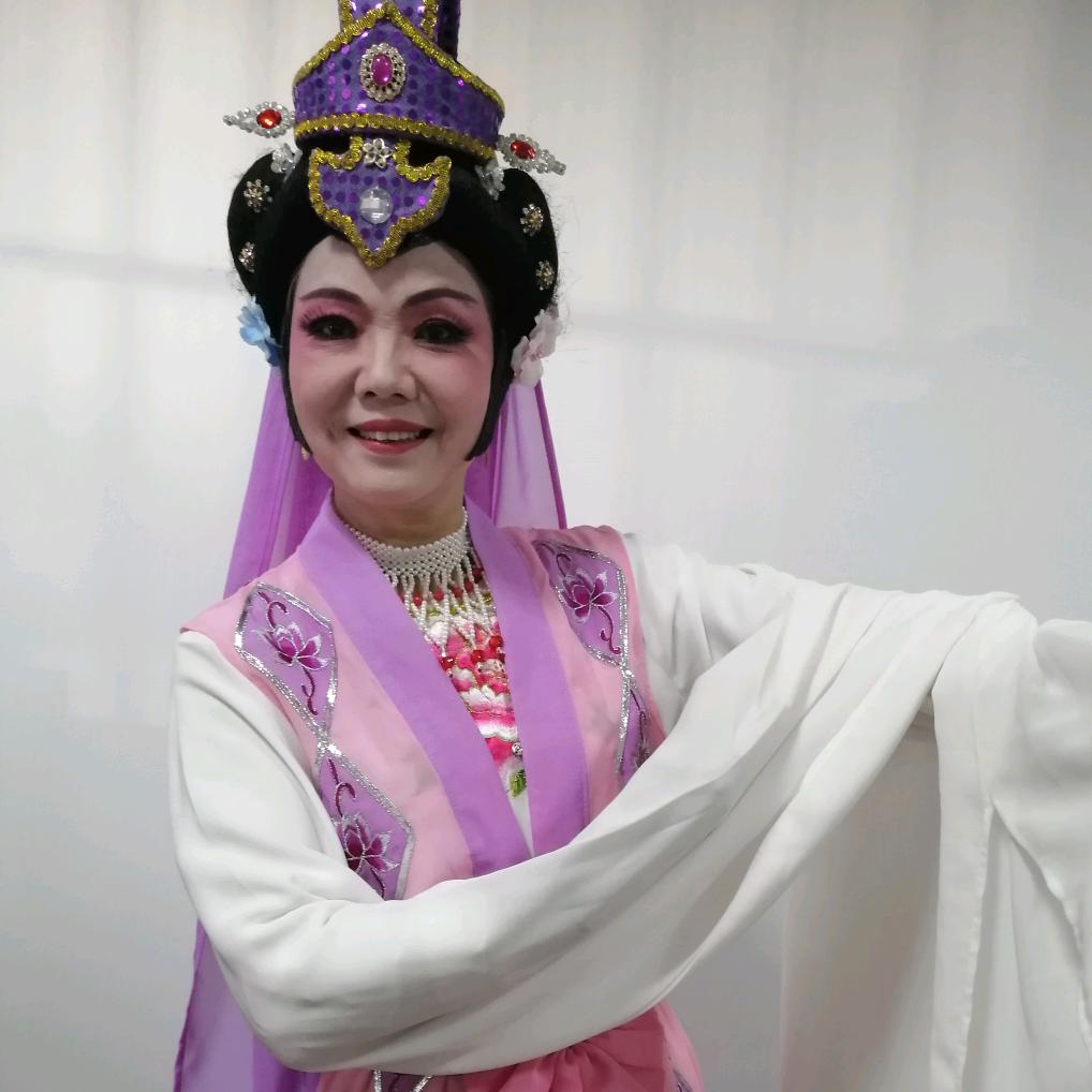 秀秀（晨欣锡剧团）不定时开直播