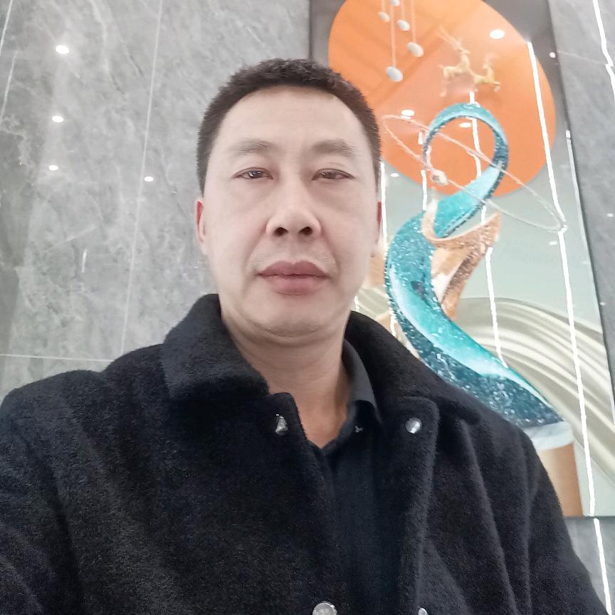 腾龙,黄哥