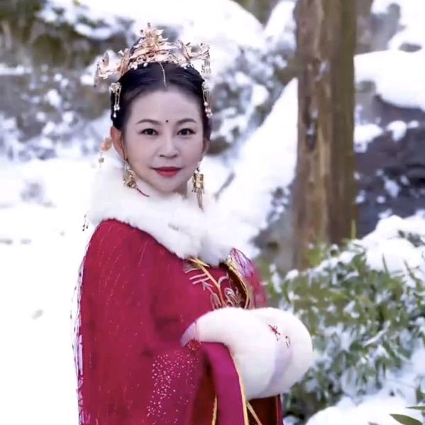 杨姐