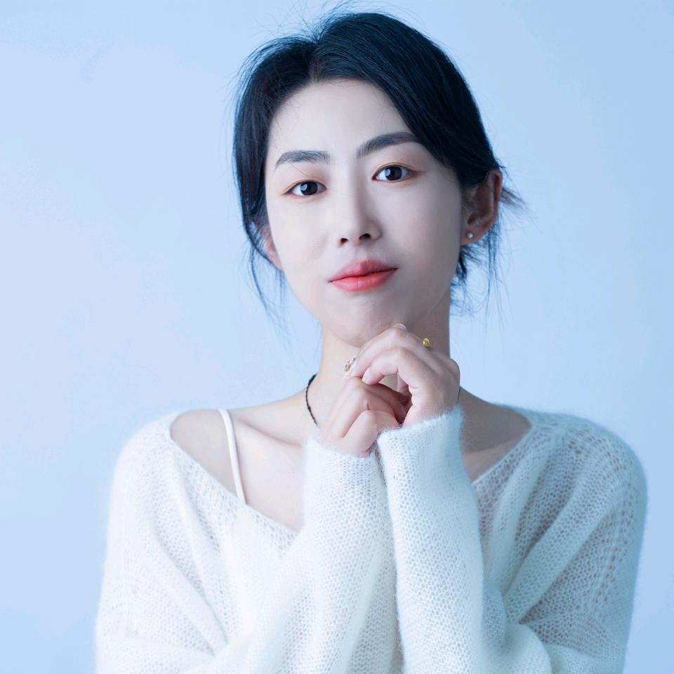 青岛郑优秀看房