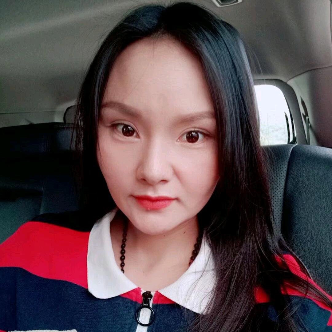 鲁洺萁