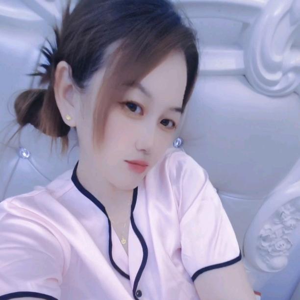 🌹月∽亮🌺🍃