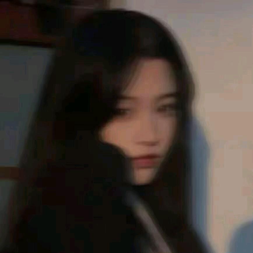 雯.