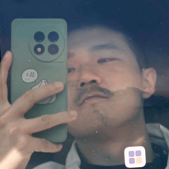 杰拉德德德