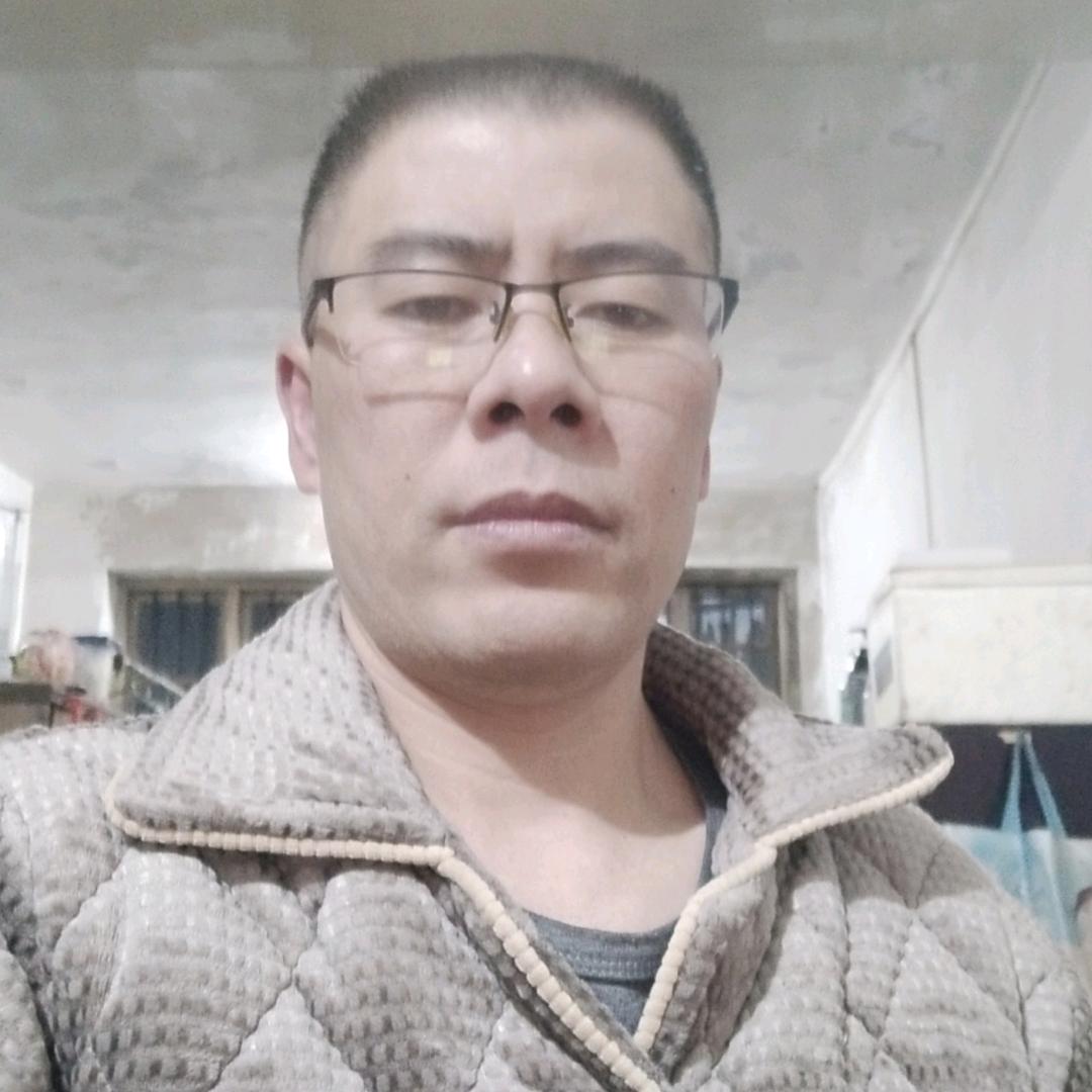 诚心做人，认真做事