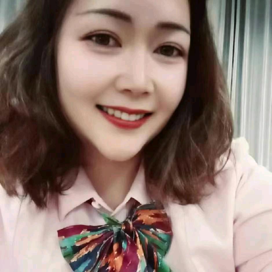 收费站小姐姐