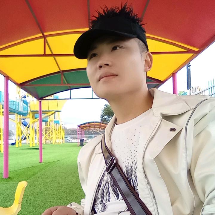 姜逍遥  ❤️