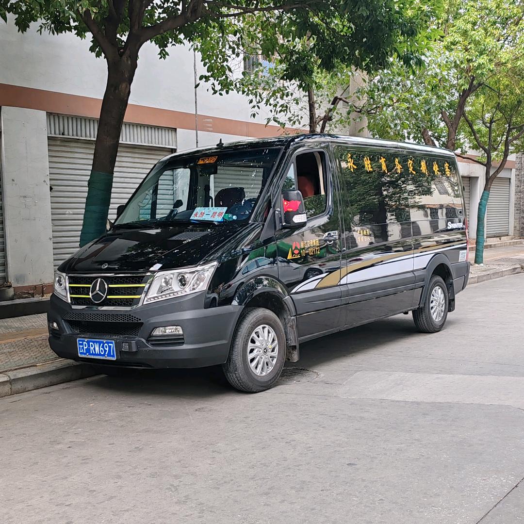 开客车的小回回