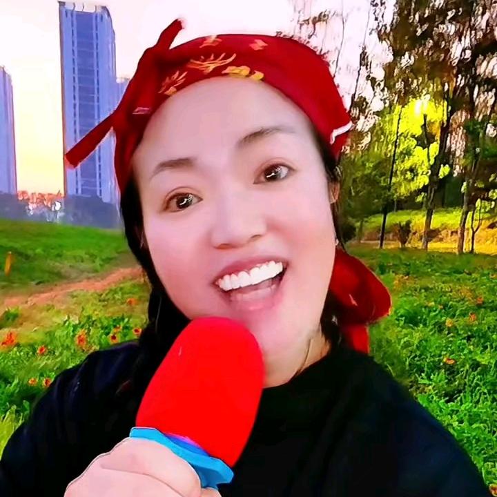 工地姐:早8.20开播号在主页