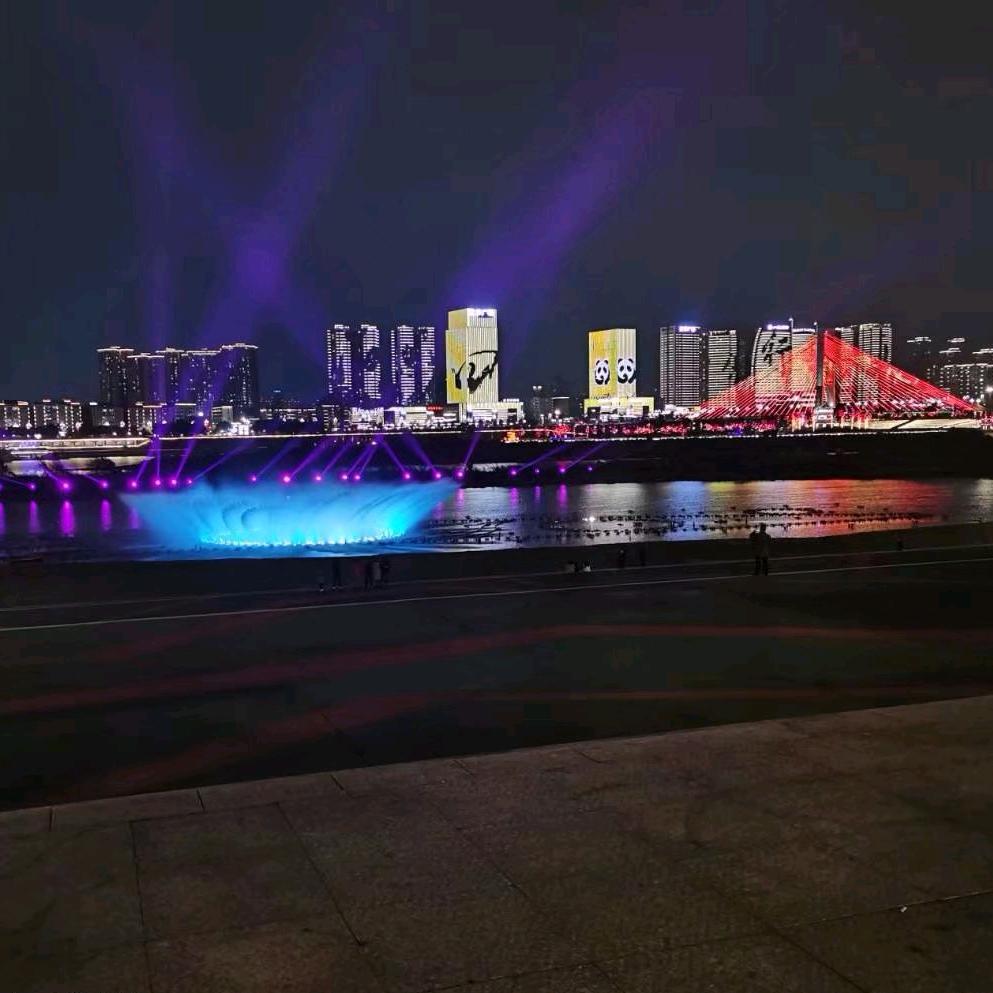 露露