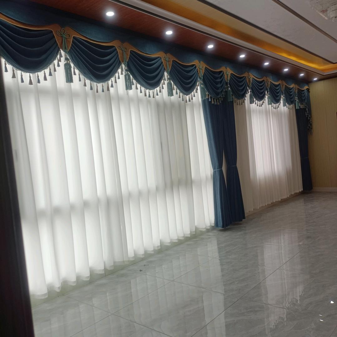 保基凤雅布艺，定做窗帘沙发套