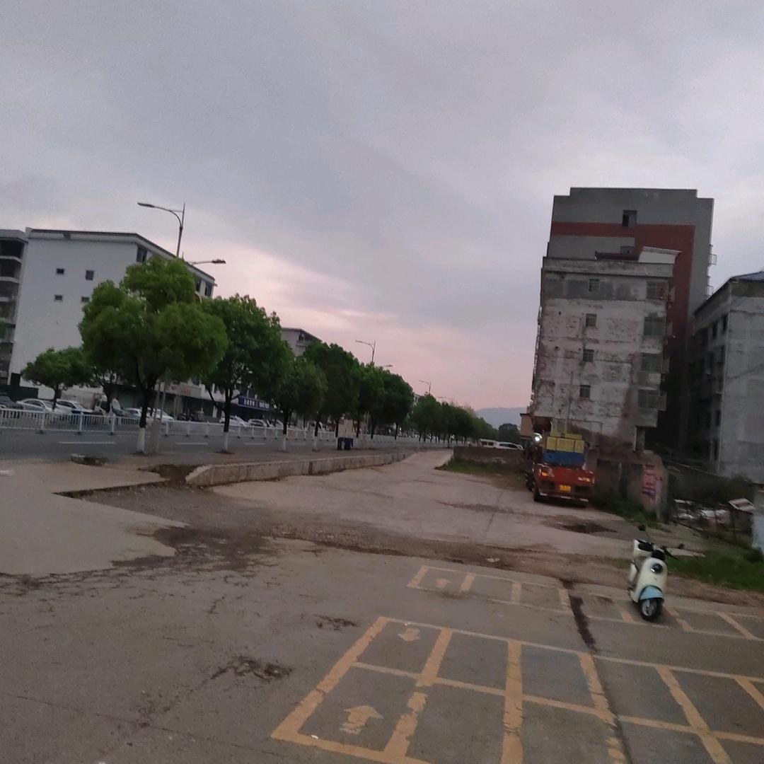 龙南的雄风哥