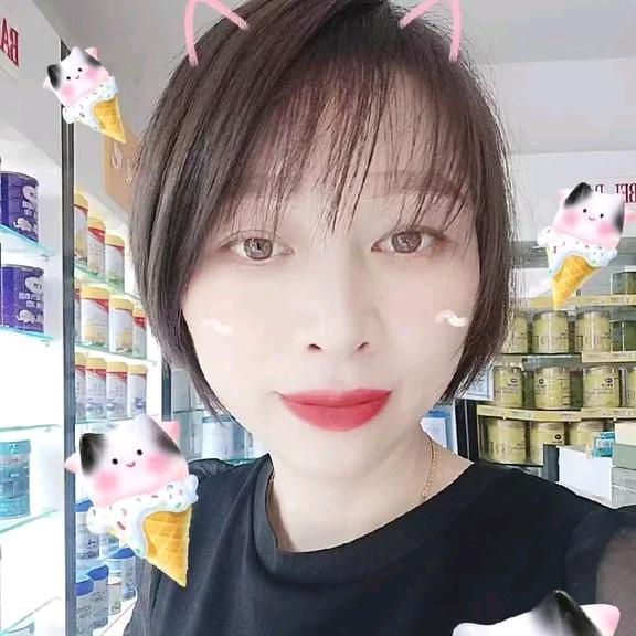 与儿街门窗老板娘（爱家门窗）