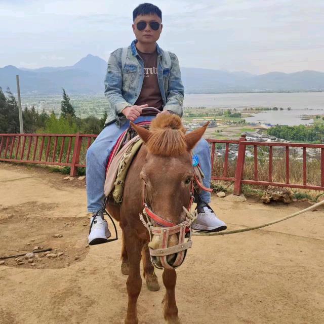 青春只因年少～王志