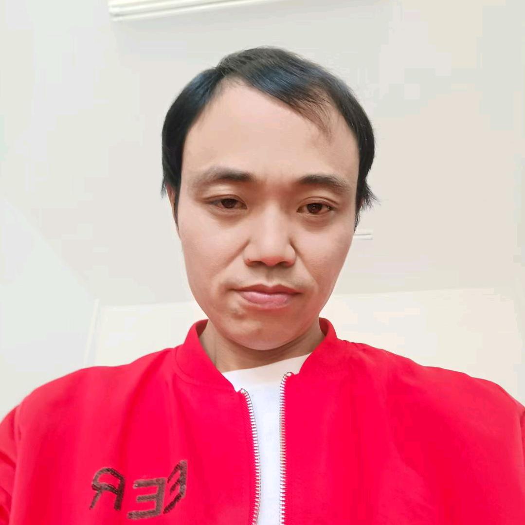 云南镇雄一个人开心