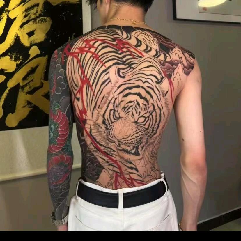 云不是云