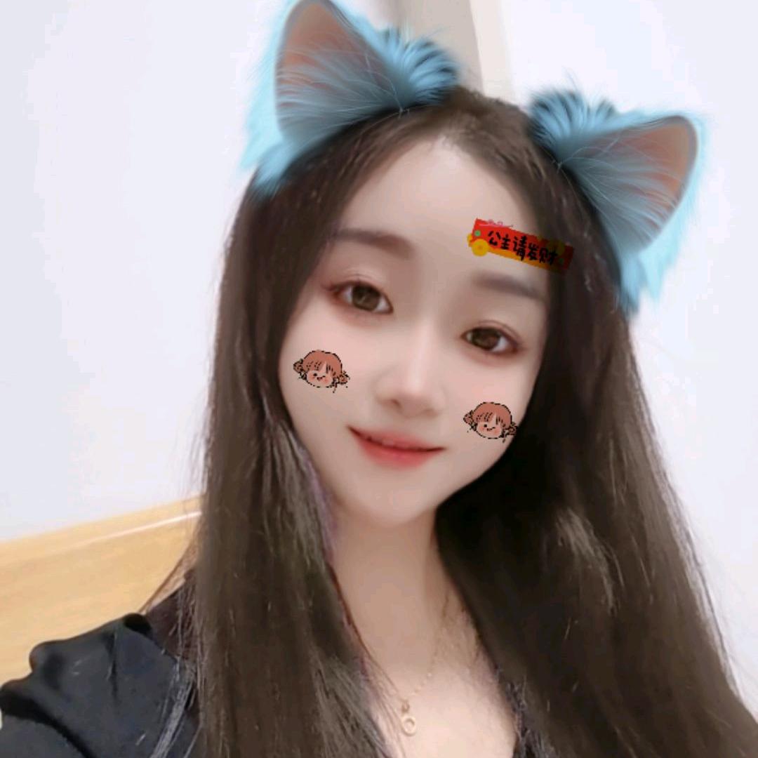 德安快鱼服饰周小燕