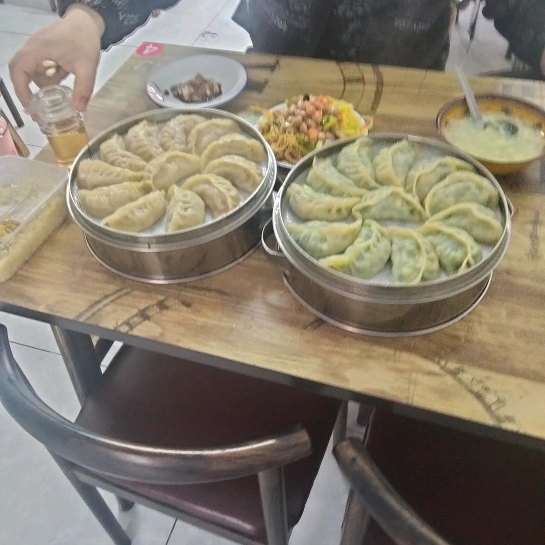 鞍山铁西红姐饺子馆