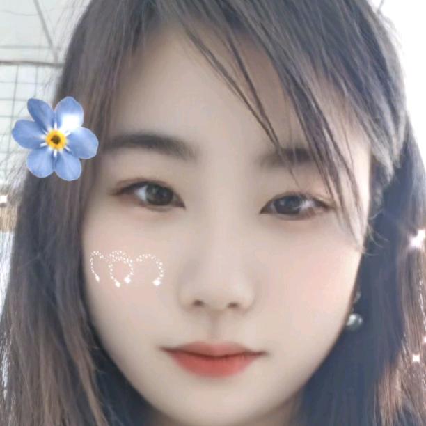 ～做蛋糕的小姐姐～