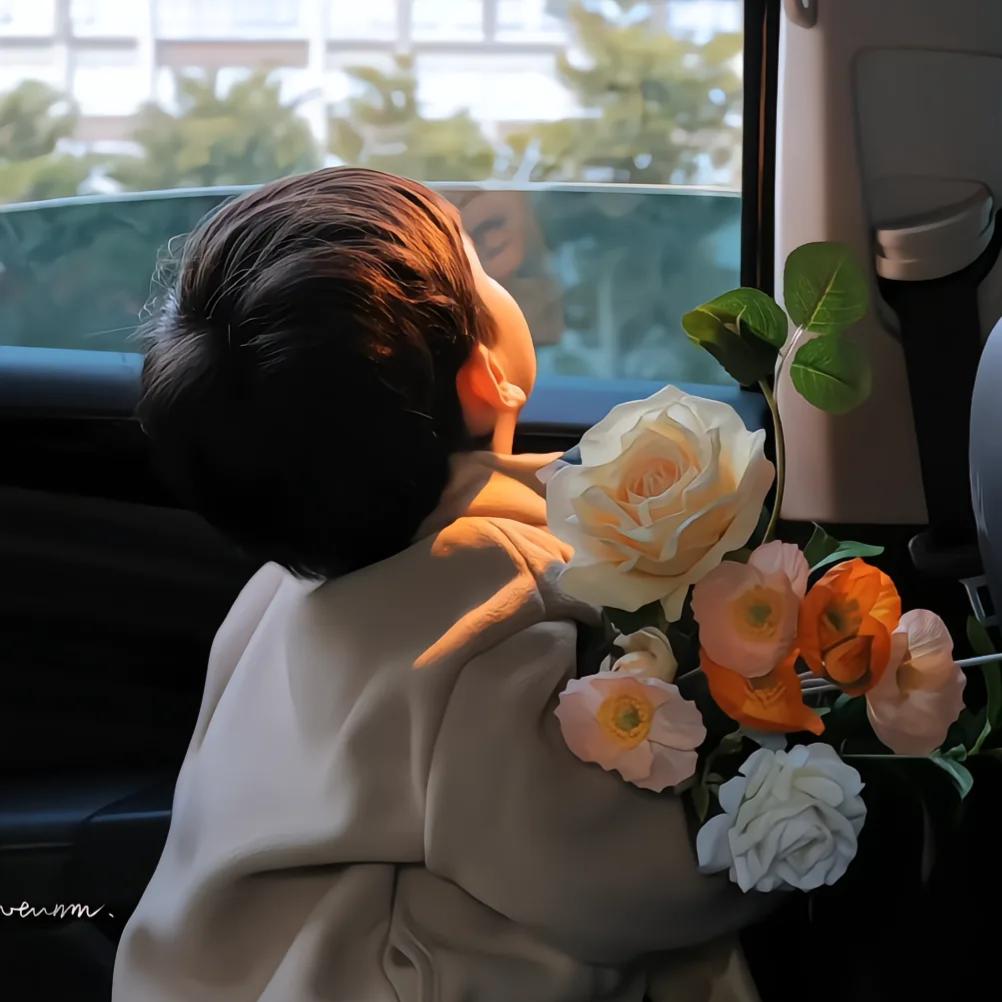 .爱蹦迪的包子.