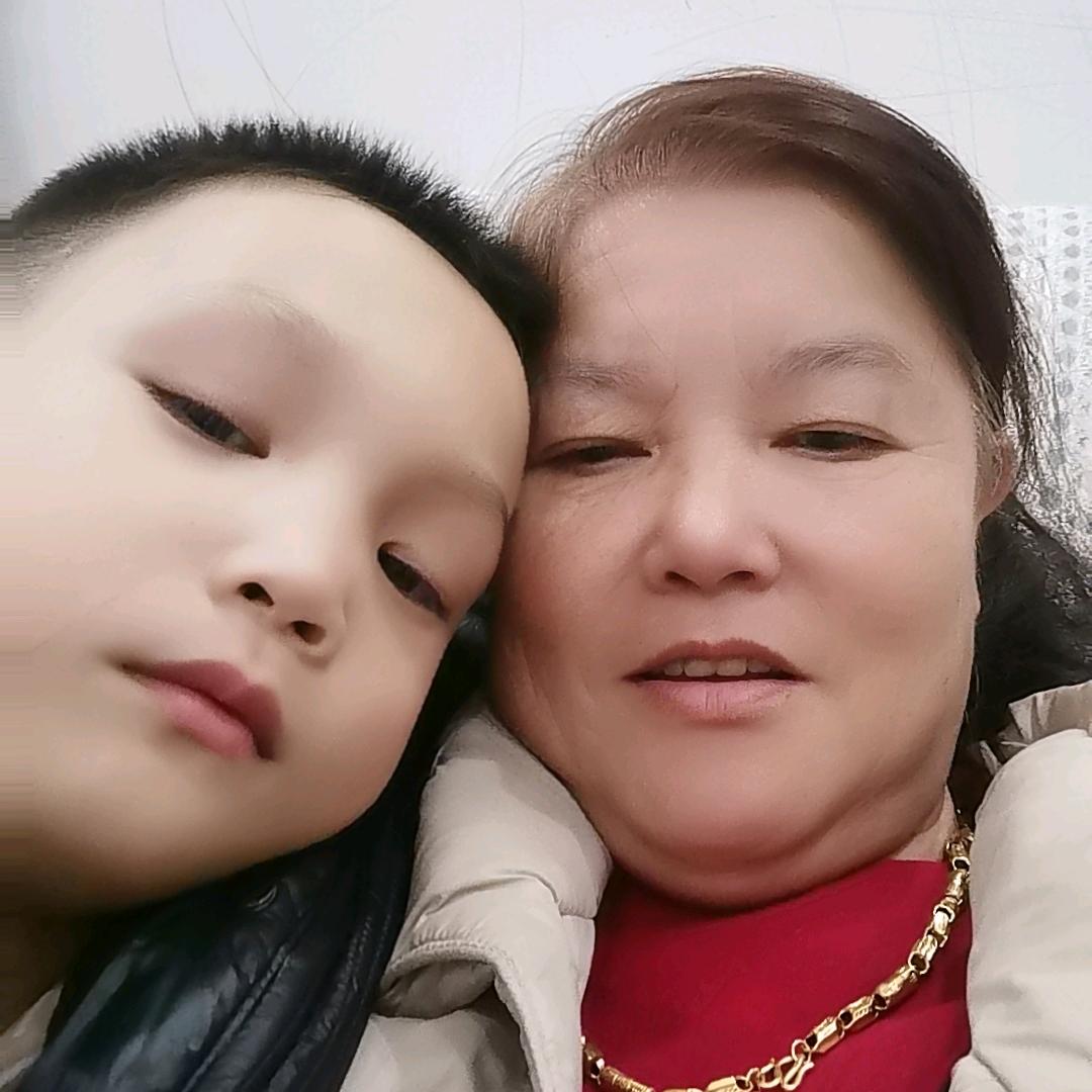 凡小英
