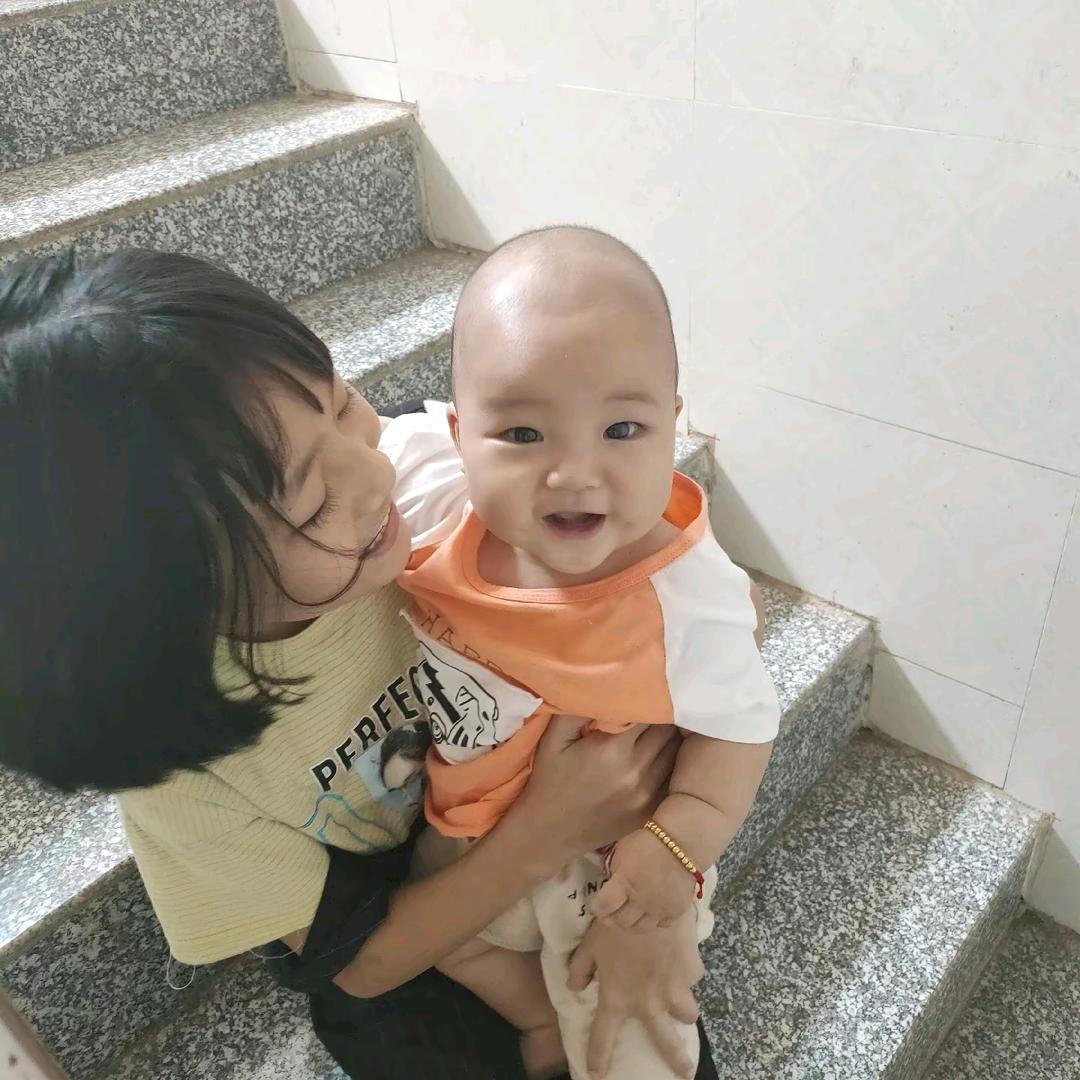 家有俩宝👫