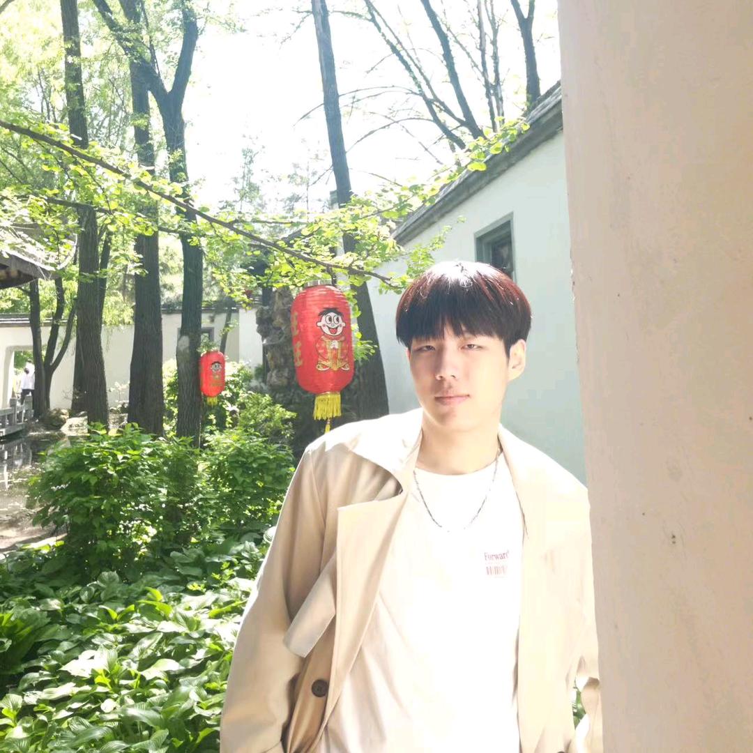 Dylan（努力破千粉）