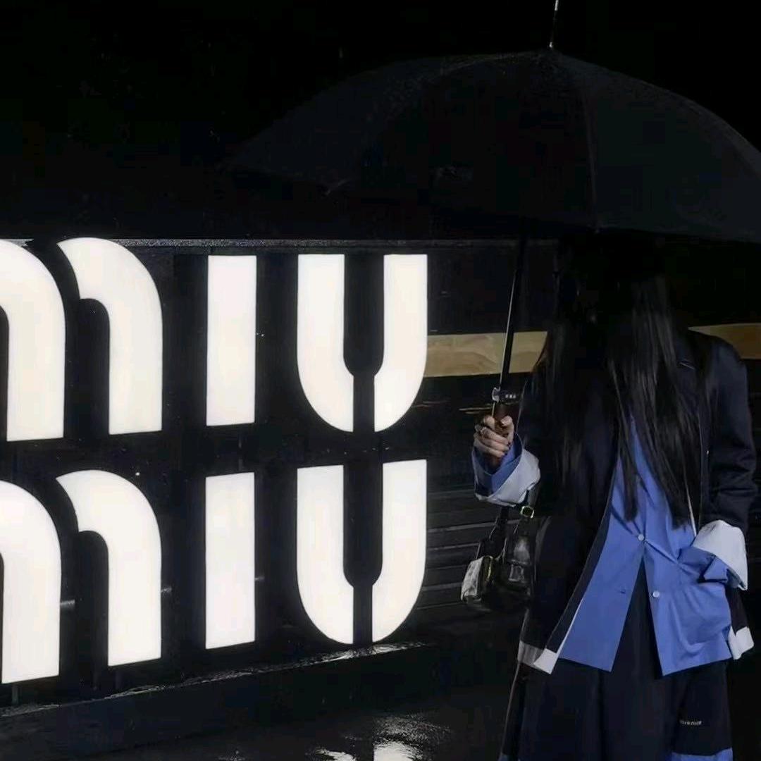 萌萌微胖穿搭