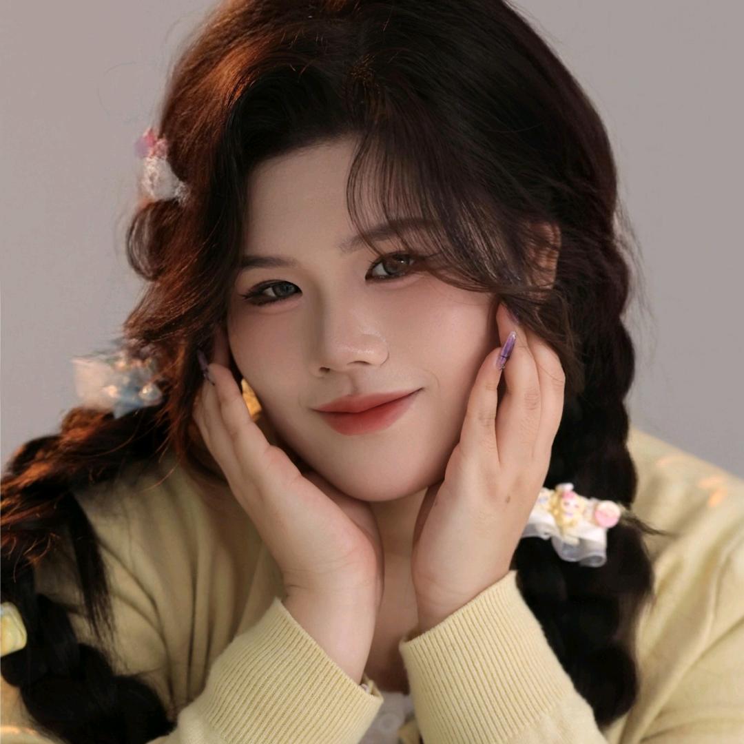 盘锦婚礼化妆师昀奚