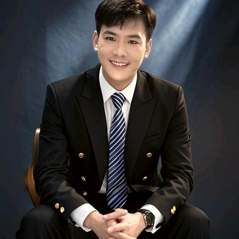 丿你的小军哥哥🦢