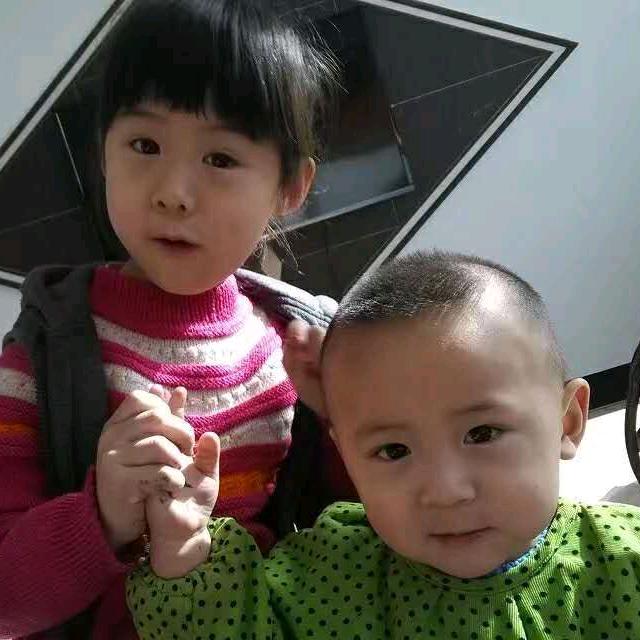 颜谨华麻麻要爆爆