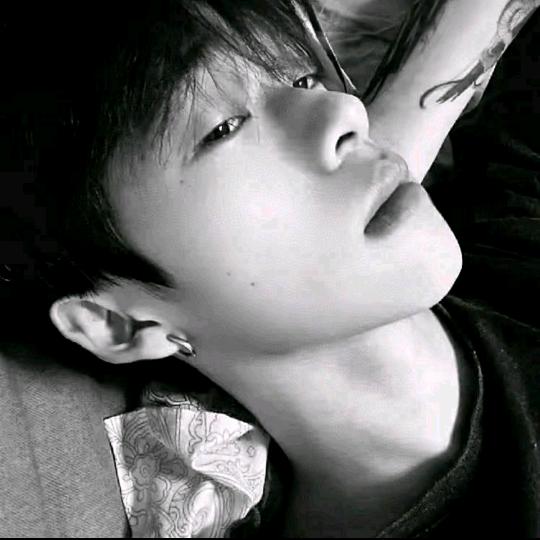 花几百请女神吃饭叫我滚