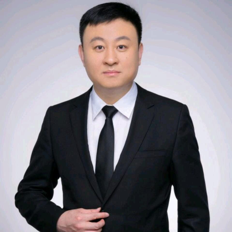 KC皮草改染专家大刚