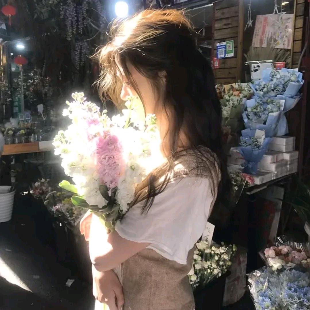 小谷吖~