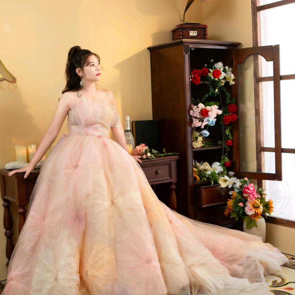 田东 美容 莹莹