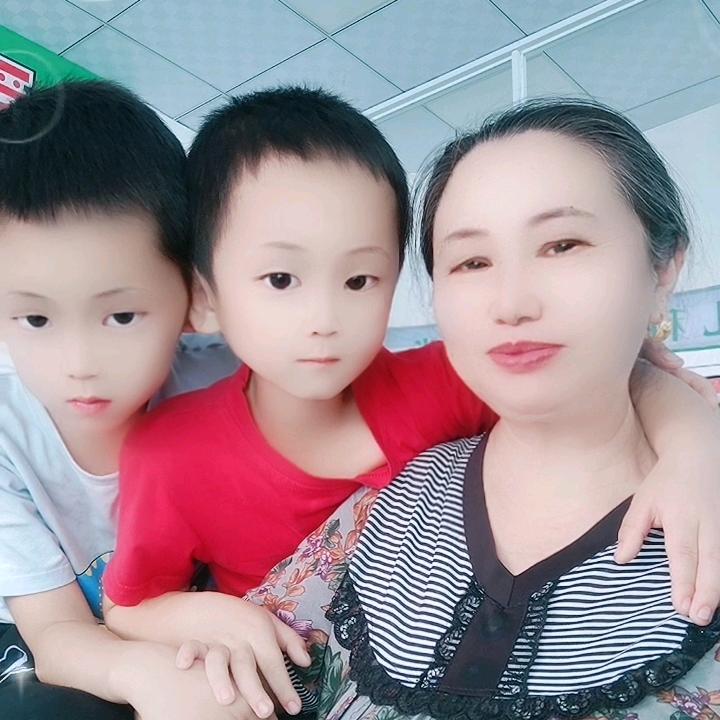 简简单单💞赞必回❤不回关