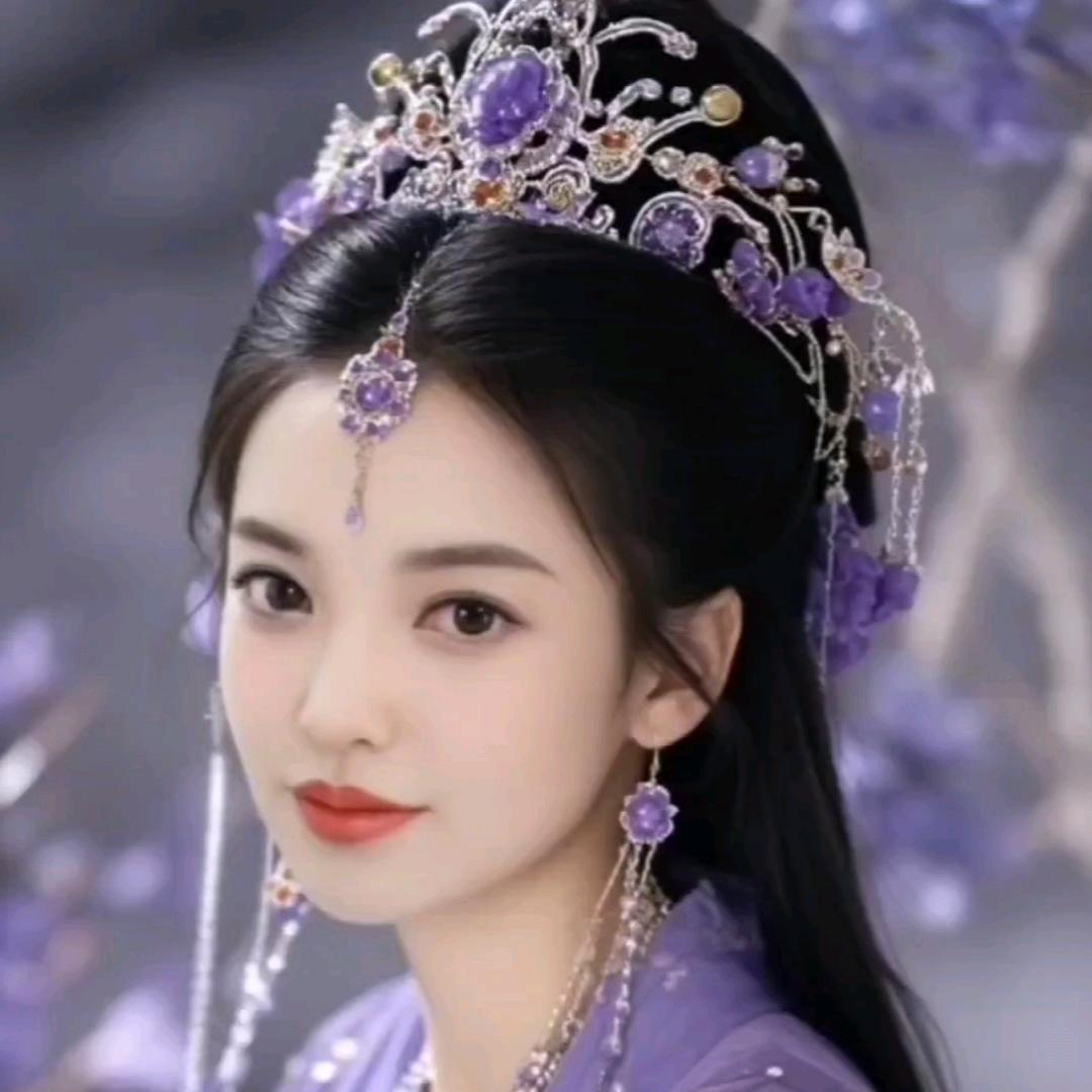 梧桐映月