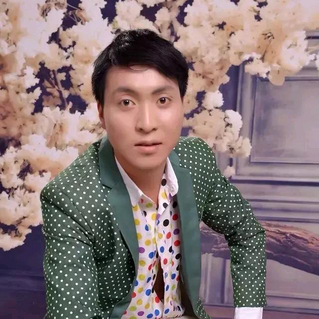 贫僧法号：乱来