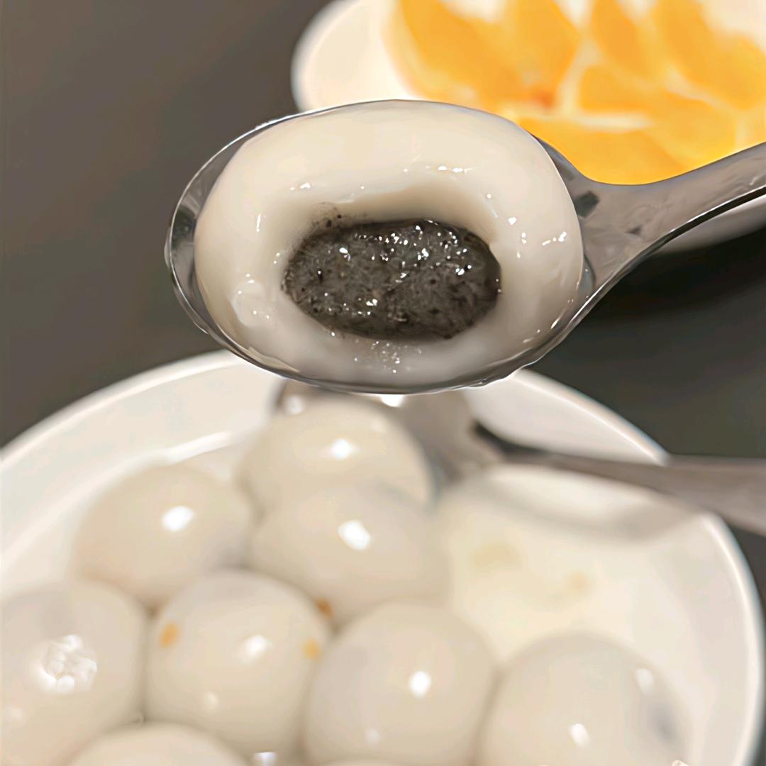 小熊不敢哭