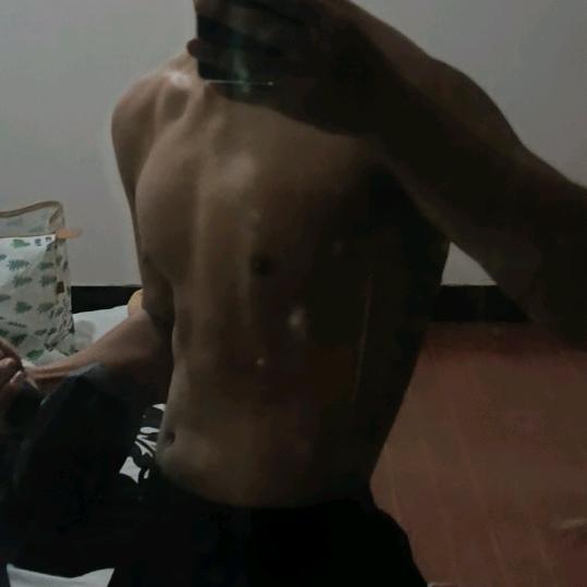 奥利奥( ᵒ̴̶̷̤໐ᵒ̴̶̷̤ )