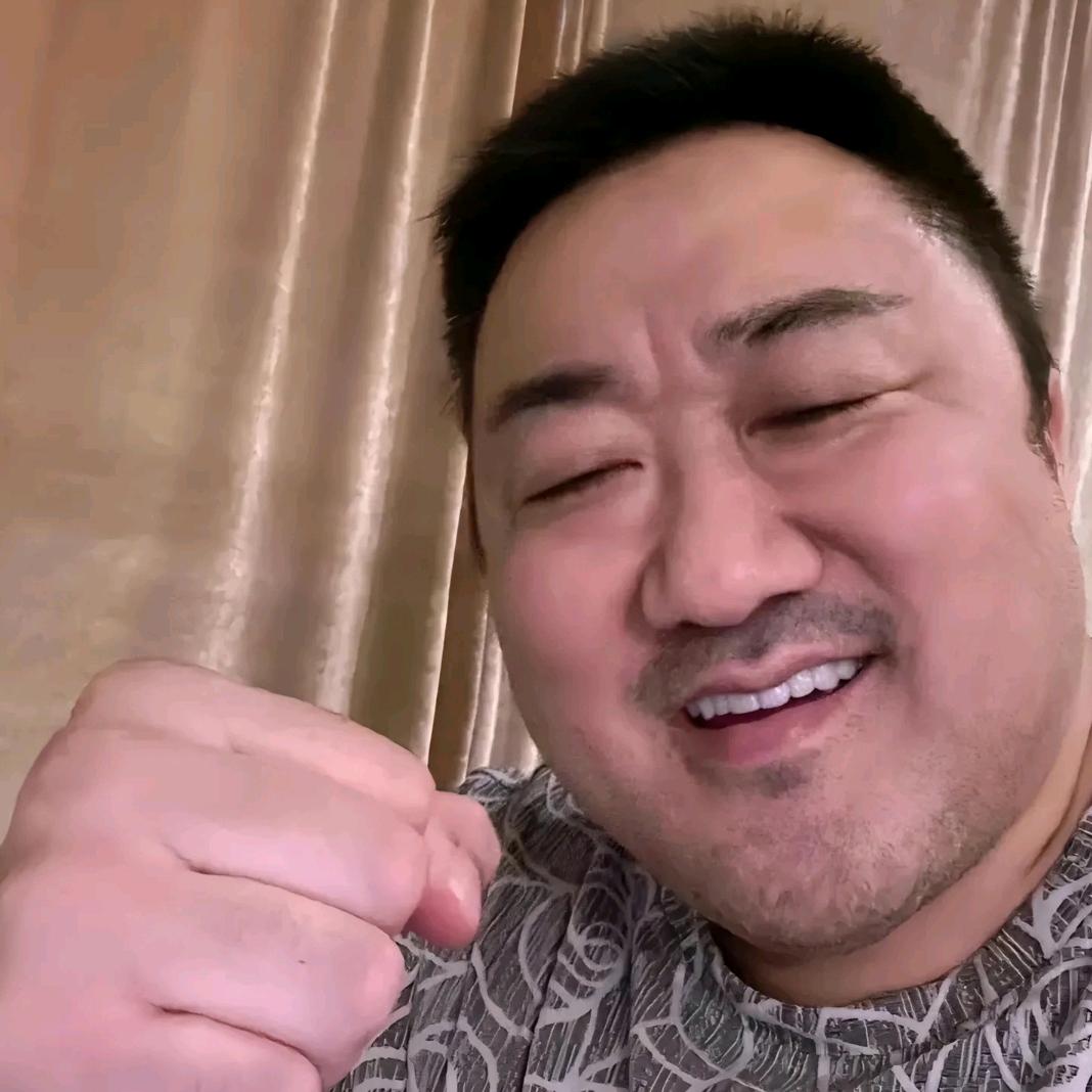 鼹鼠暴击花露水
